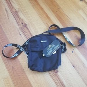 Supreme SS18 Shoulder Bag